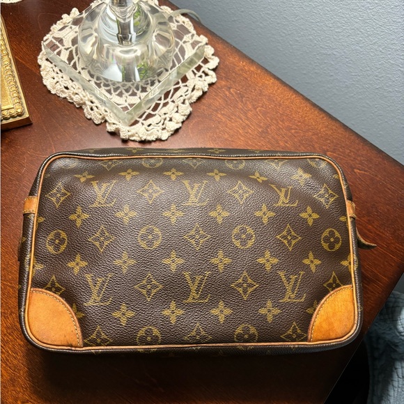 Louis Vuitton Clutch Bag (Proj Bag) - Picture 2 of 11